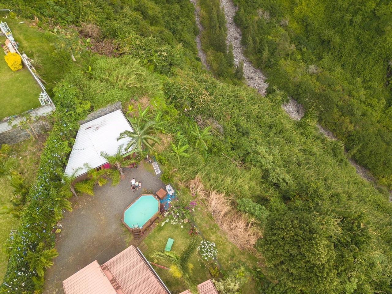Chez Seb & Klo Hotel Desbassyns ภายนอก รูปภาพ